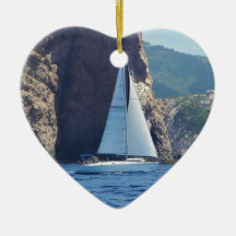 Navigation le long de la côte de la Sardaigne