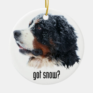 Décoration En Céramique neige obtenue ? Chien de montagne de Bernese