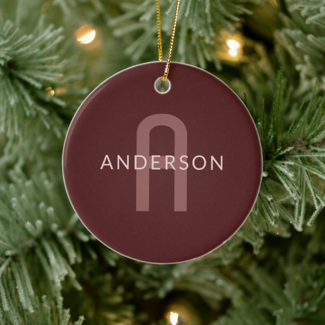 Décoration En Céramique Nom Monogramme d'apparence moderne | Rouge marron (Arbre)