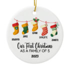 Notre premier Noël en famille de 5 noms personnali