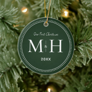 Décoration En Céramique Notre premier Noël Nouveau mariés Monogram Green