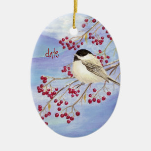 Décoration En Céramique Personnalisé Date de Noël Chickadee Bird & Berries