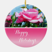 Superbe rose rose dans le ciel bleu. Joyeuses fête