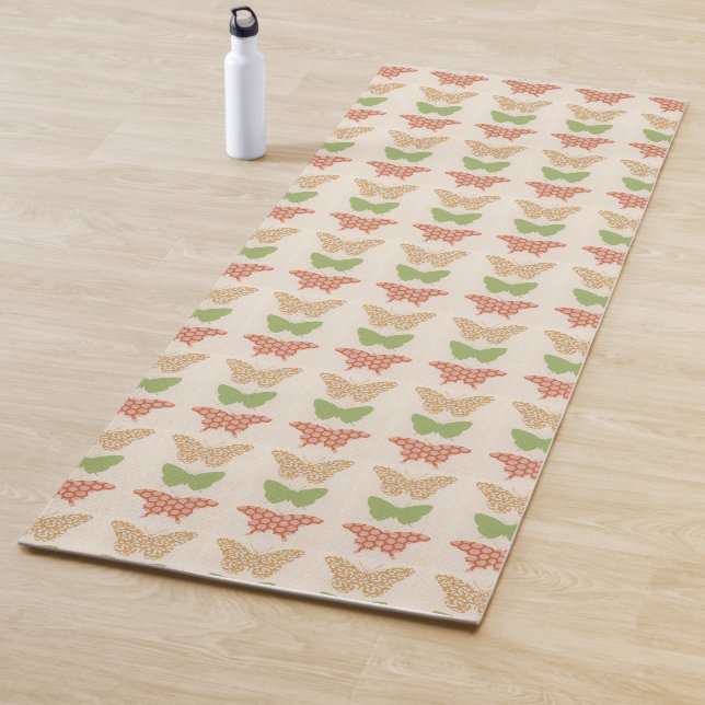 Decorative Butterfly Patterns on Cream Background Yoga Mat (In Situ)