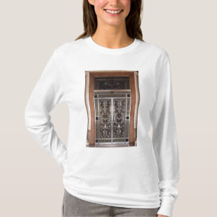 Decorative gates of Galerie d'Apollon in T-Shirt