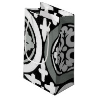 Decorative Renaissance Rosette Tile Design