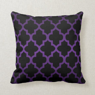 Deep Purple and Black Quatrefoil Pattern Throw Pillow