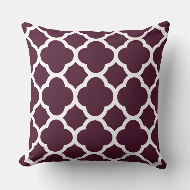 Deep Purple Quatrefoil Pattern Throw Pillow (Front)