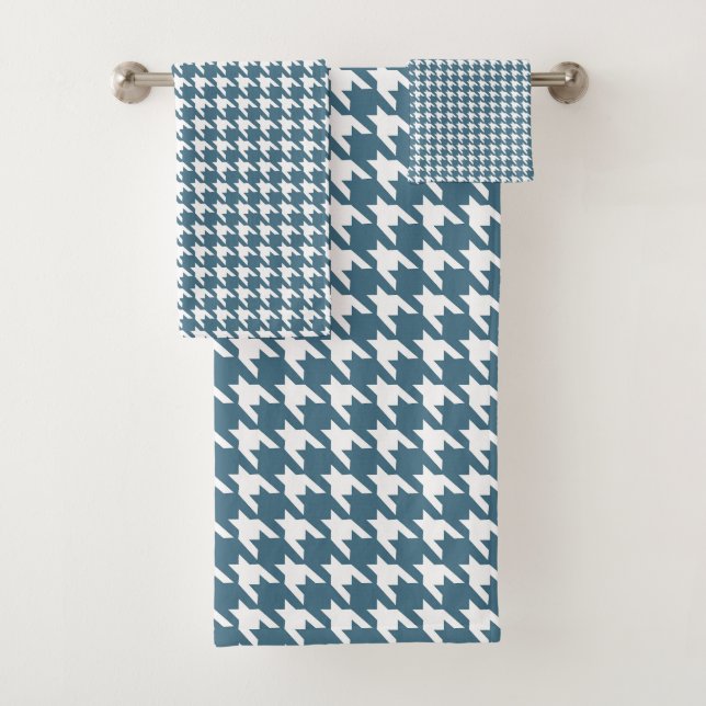deep teal houndstooth bath towel set (Insitu)