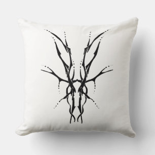 Deer Skull Tribal Design for deer Hunters black Throw Pillow