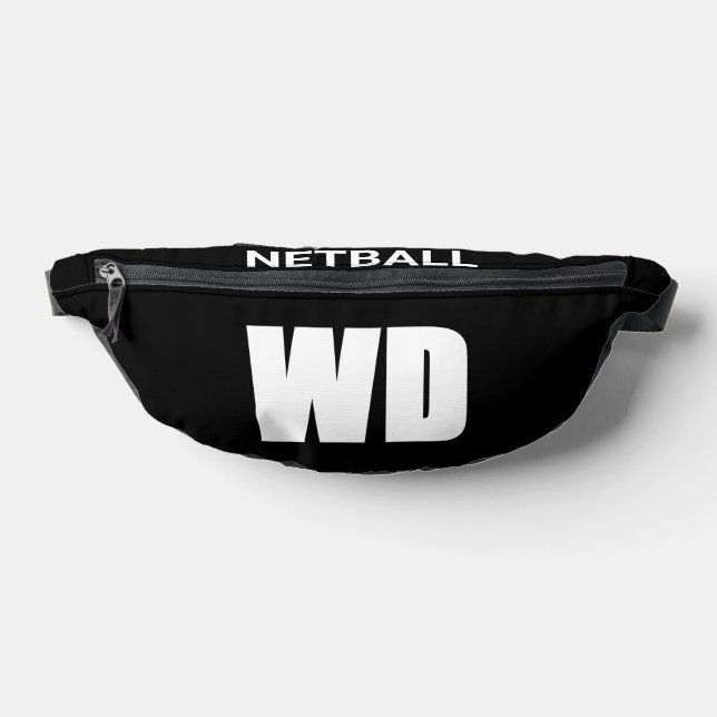 Défense de l'aile de netball (Poser)