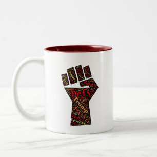 DEFY TRUMP FIST DEUX TONNES CAFÉ MUG