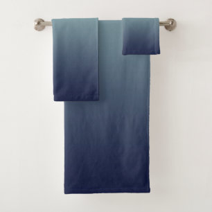 Dégradé gris-bleu.