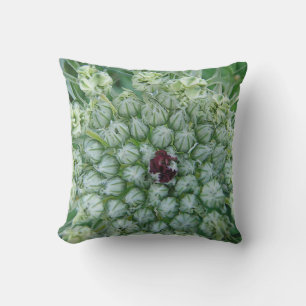 Dekokissen grün-weisse Wildblüte Throw Pillow