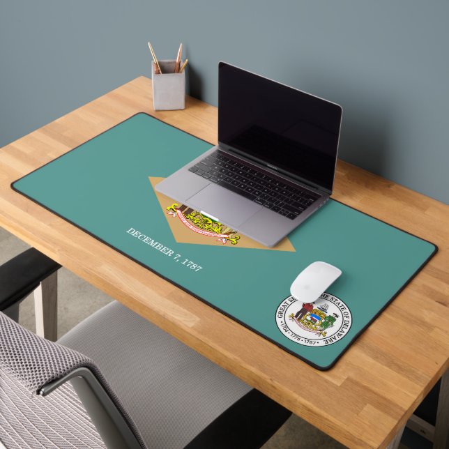 Delaware flag-Emblem Desk Mat (Office 2)