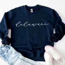 Delaware Script State Women’s Sweatshirt