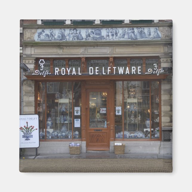 Delftware shop in Delft Magnet (Front)