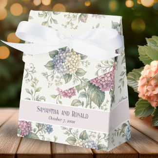 Delicate Hydrangea Flowers Wedding Favor Box