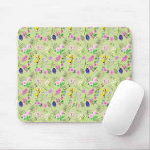 Delicate watercolour wildflowers on green mouse pad