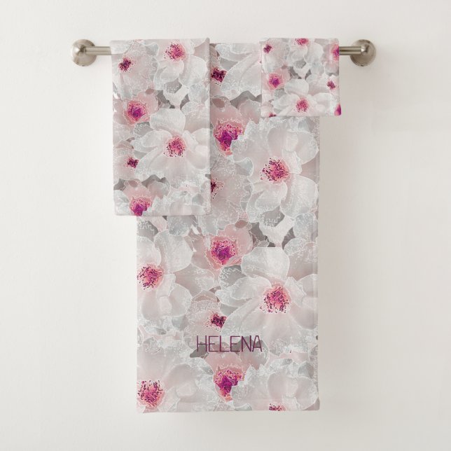 Delicate white and pink floral bath towel set (Insitu)