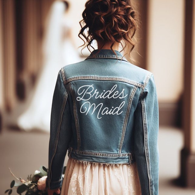 Demoiselle d'honneur de script (bridesmaid jeans jacket with a wedding bouquet)