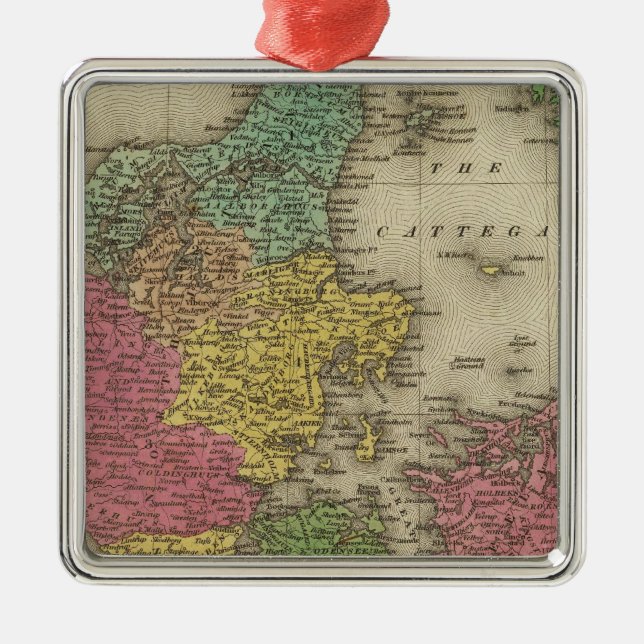 Denmark 9 metal ornament (Front)