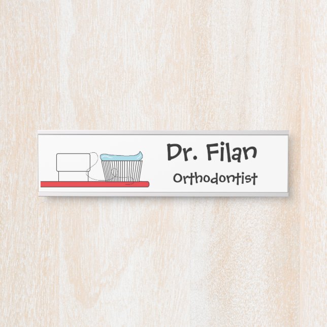 "Dentist" Door Name Plate (Front)