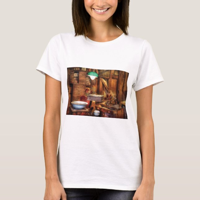 Dentist - Spit and Rinse T-Shirt (Front)