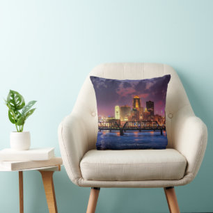 Des Moines, Iowa cityscape Throw Pillow