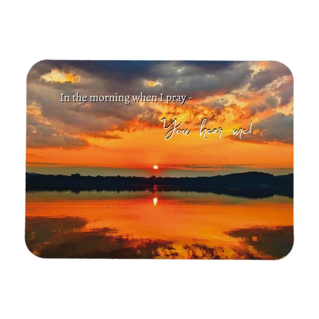 Des nuages brillants à l'aube Magnet photo (Horizontal)