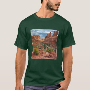 Desert Arches National Park, Utah T-Shirt