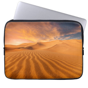 Deserts Desert in the United Arab Emirates Laptop Sleeve