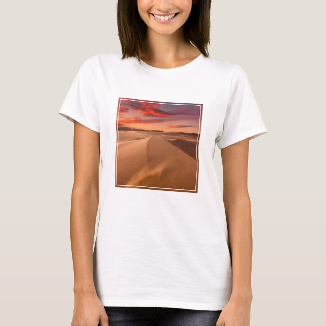 Deserts | Desert United Arab Emirates T-Shirt (Front)