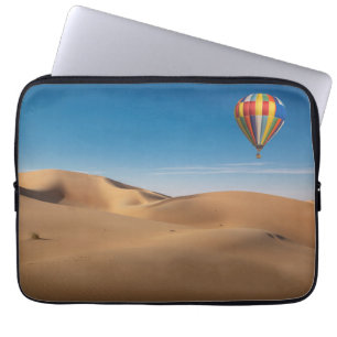Deserts   Sand Dunes in the Dubai Desert Laptop Sleeve
