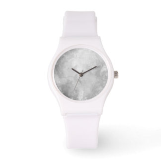 Design a beautiful and elegant watch