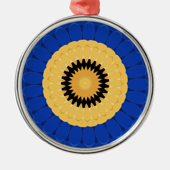 design circular round pattern metal ornament (Front)