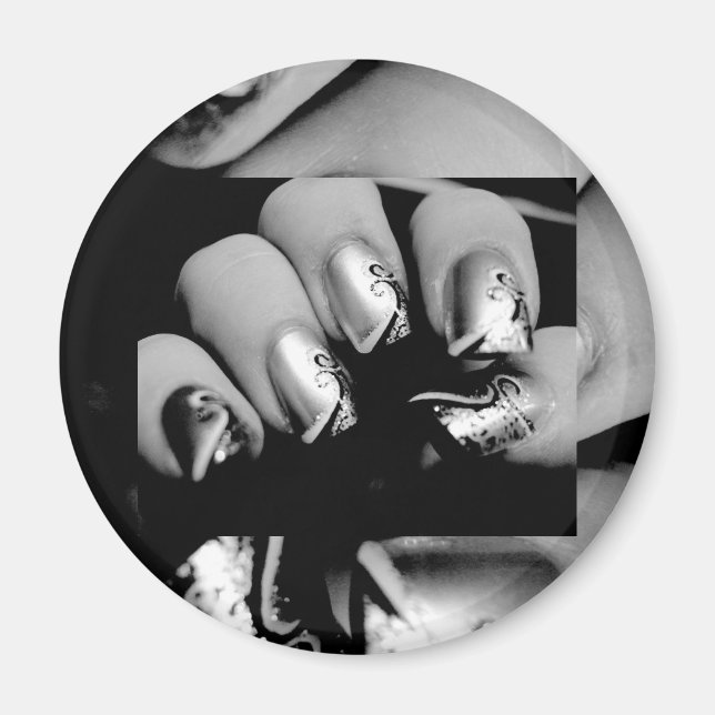 Designer Fingernails Magnet (Front)