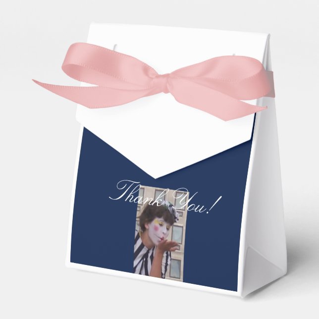 Designer Trendy Stylish Favor Box (Front Side)