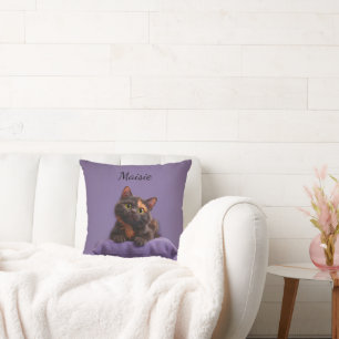Dessin Tortoiseshell Kitten sur coussin pourpre