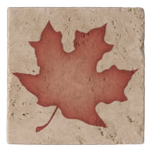Feuille orange foncée sur Trivet crème