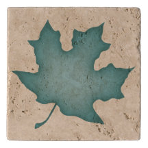 Feuille Turquoise foncée sur Trivet de crème
