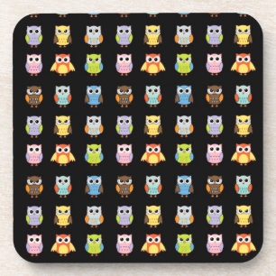 Dessous-de-verre Beaucoup de motifs de hiboux colorés mignons