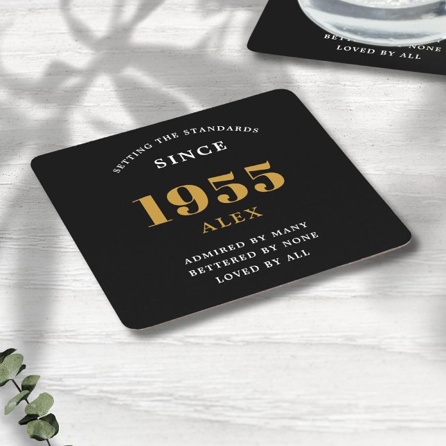 Dessous-de-verre Carré En Papier 70e anniversaire Nom 1955 Black Gold Elegant Chic (Personalized 70th birthday paper party coasters)
