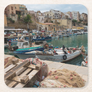 Dessous-de-verre Carré En Papier Bateaux de pêche dans le port de Castellammare del