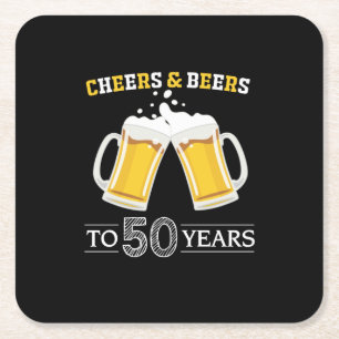 Dessous-de-verre Carré En Papier Buveur de bière Cheers et bières pour 50 ans d'ann