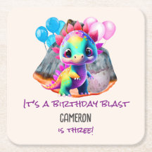Dinosaure Anniversaire coloré pour être une explos