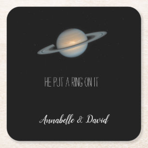 Dessous-de-verre Carré En Papier Il met une bague sur elle Saturn Mariage à thème