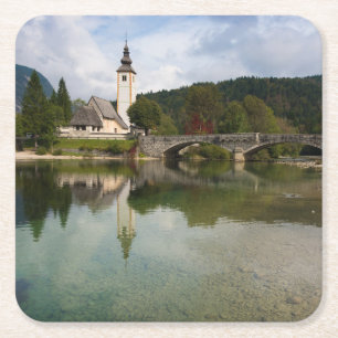 Dessous-de-verre Carré En Papier Lac Bohinj avec l'église dans des dessous de verr