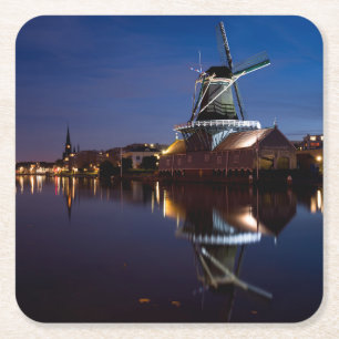 Dessous-de-verre Carré En Papier Le moulin à vent de Leidschendam avec réflexion la