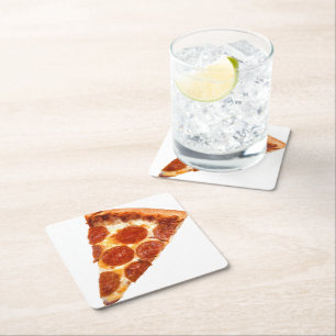 Dessous-de-verre Carré En Papier Tranche de pizza pepperoni classique de SlipperyJo